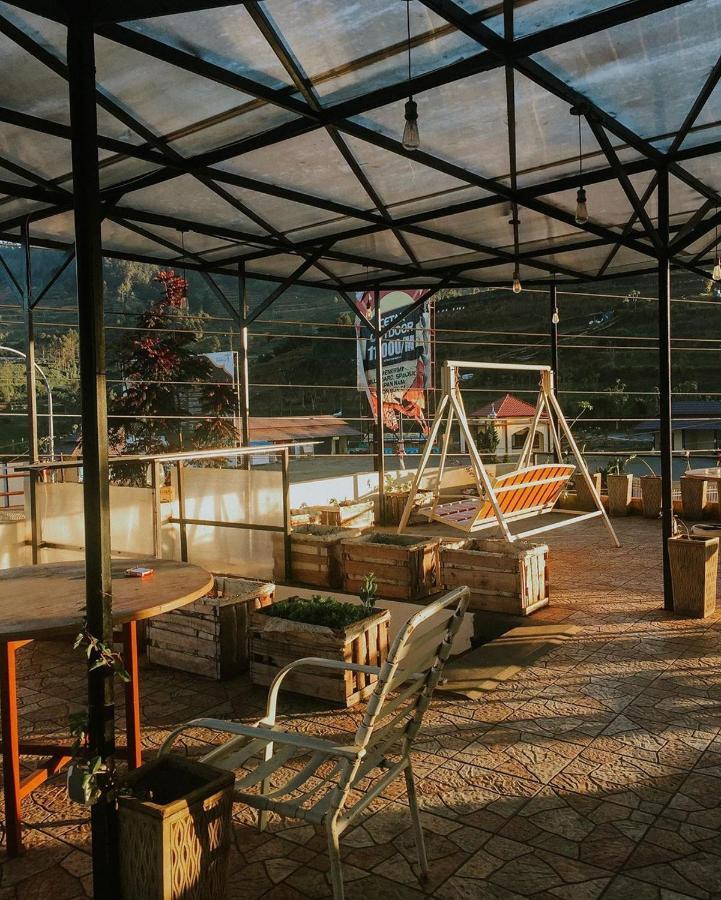 Tani Jiwo Hostel Diyeng Zewnętrze zdjęcie