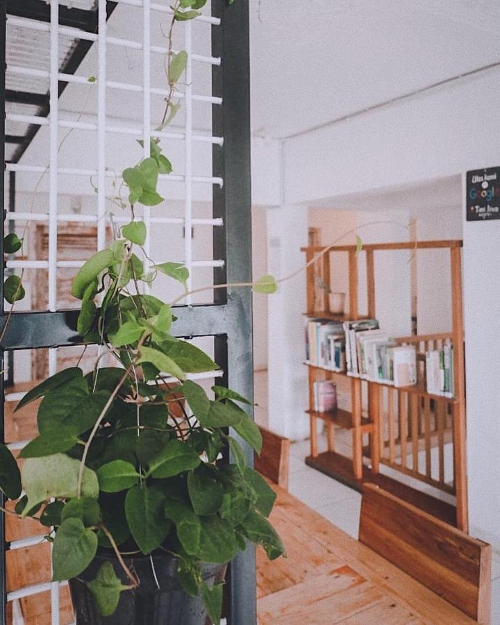Tani Jiwo Hostel Diyeng Zewnętrze zdjęcie