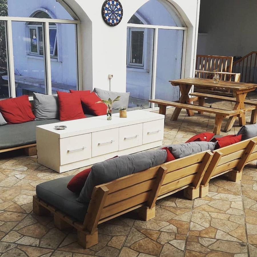 Tani Jiwo Hostel Diyeng Zewnętrze zdjęcie